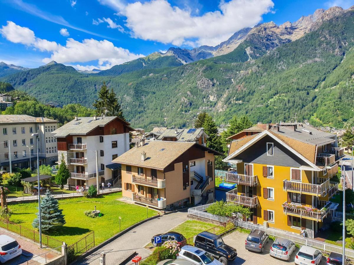 Hotel Fior Di Monte Caspoggio Exterior photo