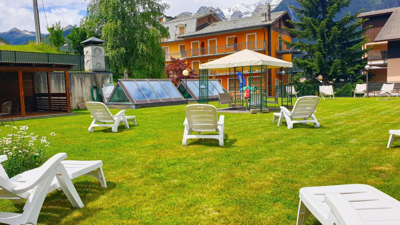 Hotel Fior Di Monte Caspoggio Exterior photo